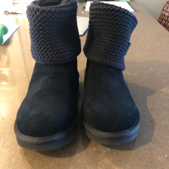 Ugg knit bootie - Picture 1 of 8